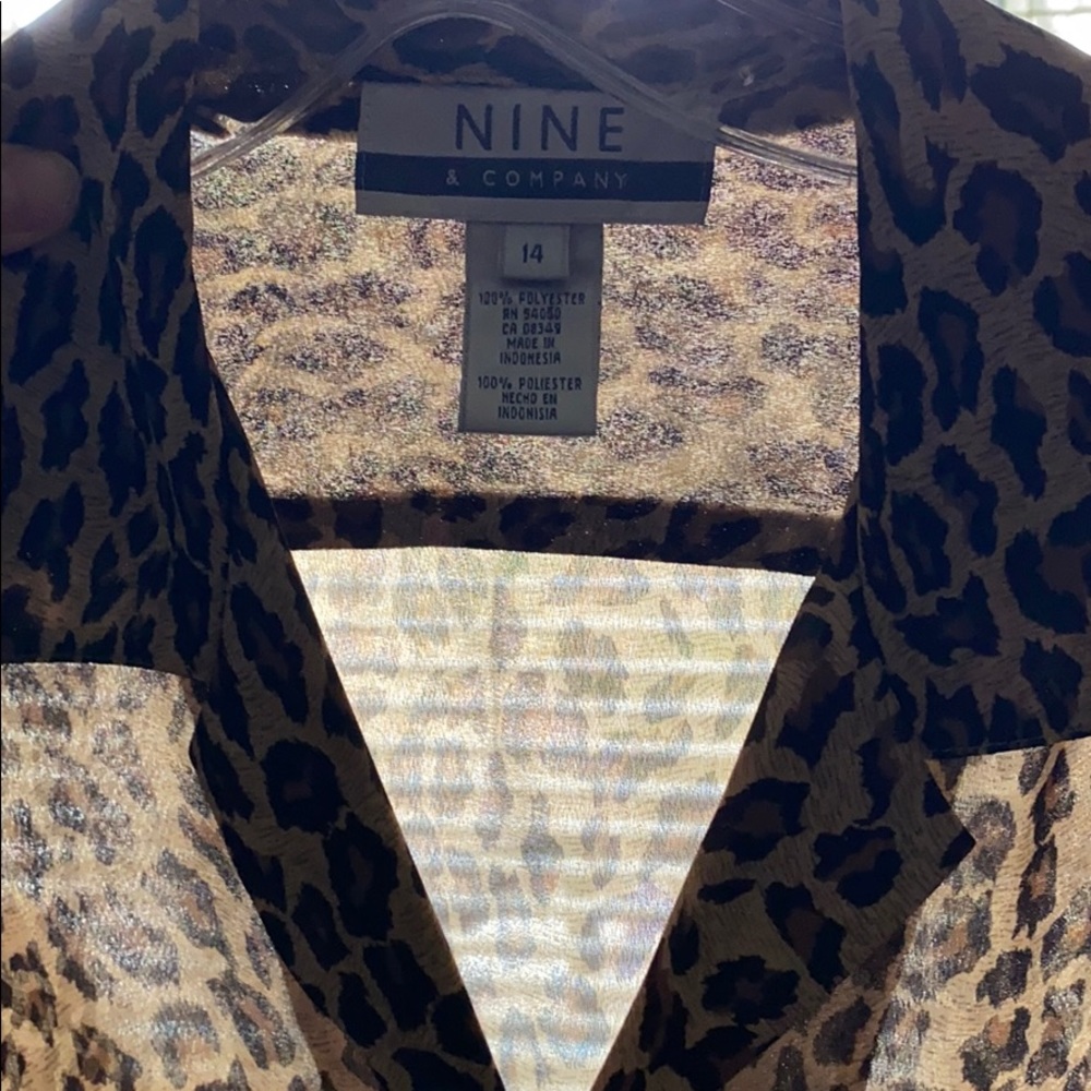 Nine & company leopard print shirt - Picture 4 of 4